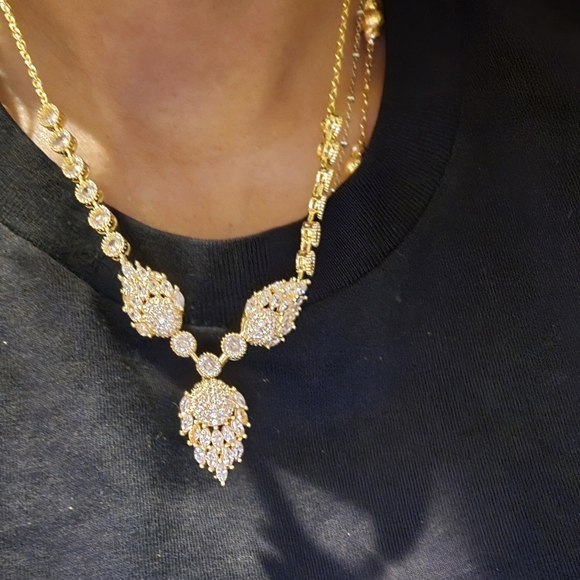 21kgp Duabi Jewlery - Elegant Gold Jewelry Set - Picture 11 of 17